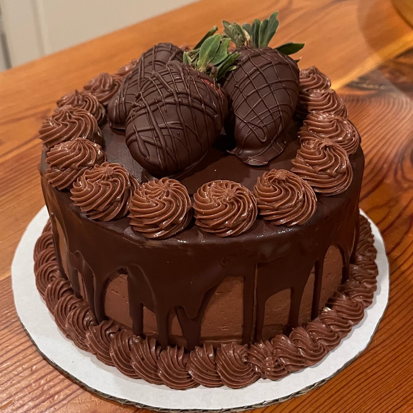 GF Signature 8" Cake