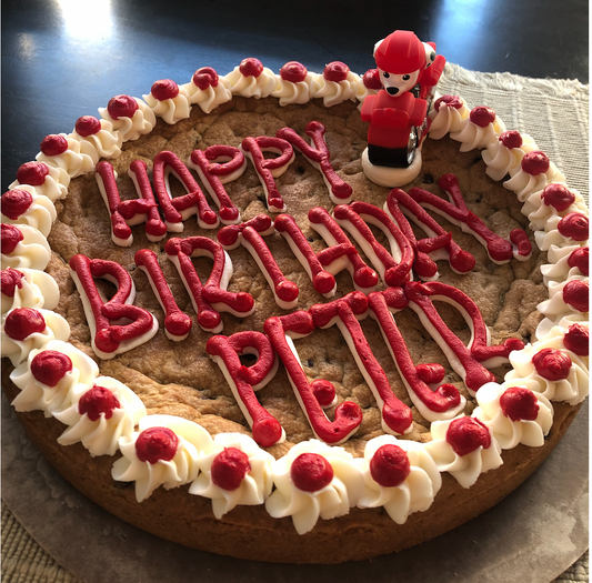 Custom Cake - $60